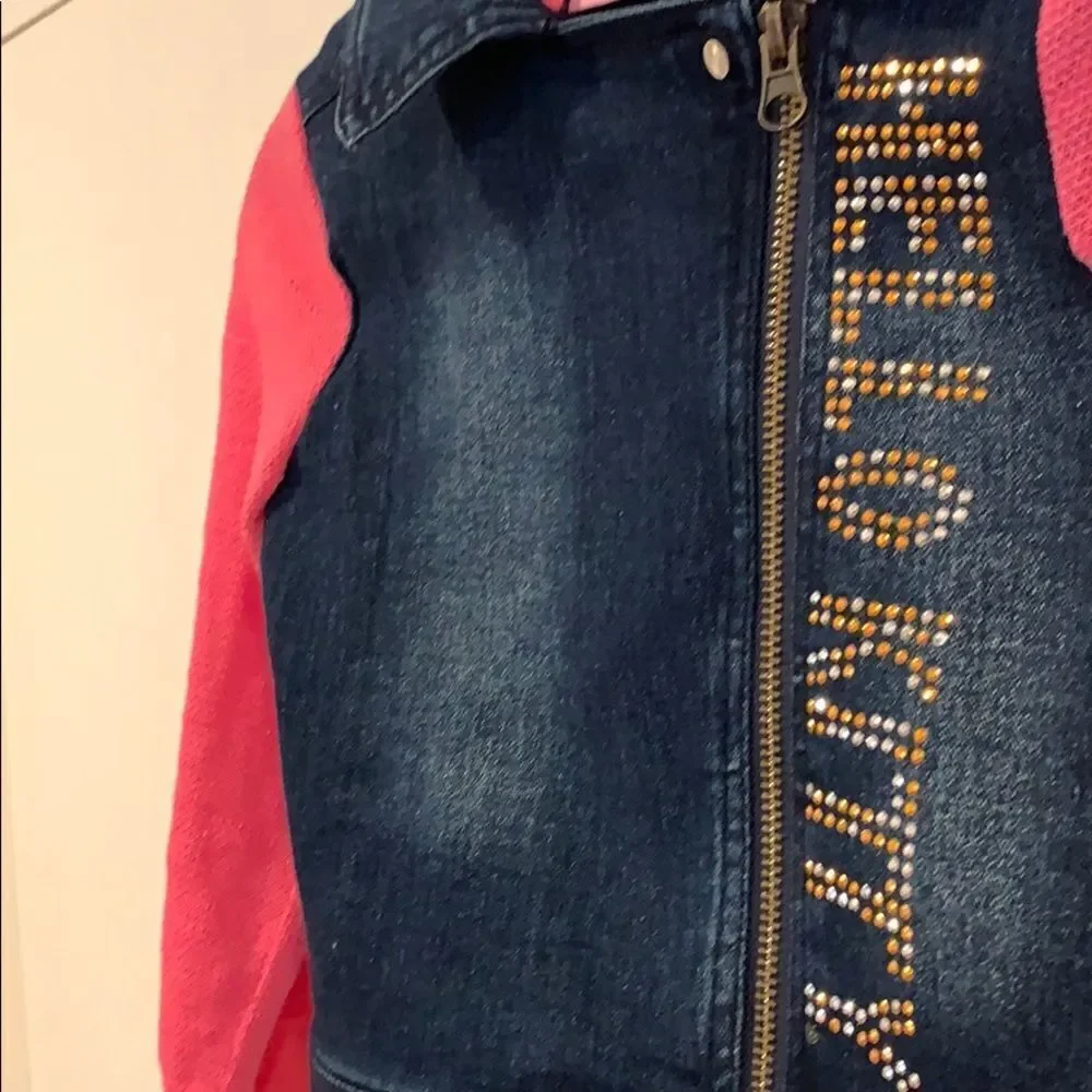 💕1 hr sale💕Hello Kitty jean jacket
